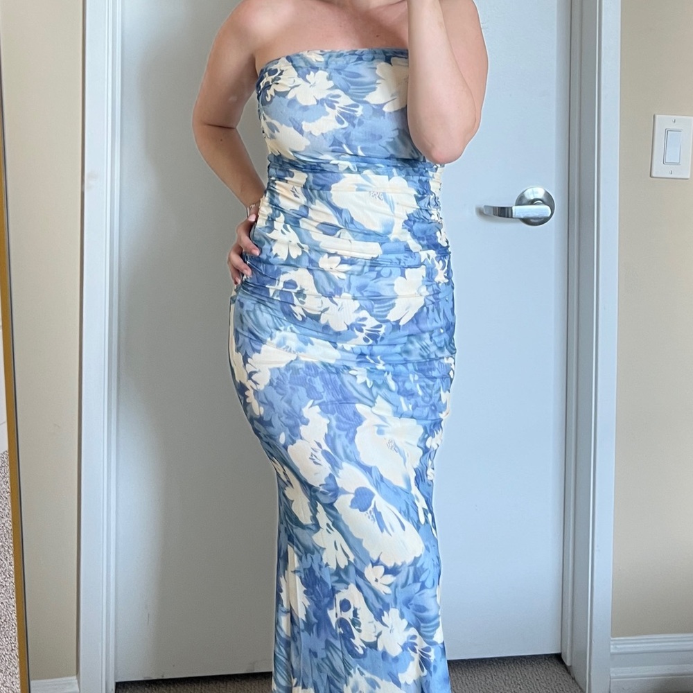 Floral Strapless Dress blue